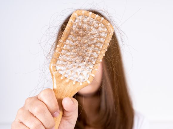 PERDITA DI CAPELLI STAGIONALE