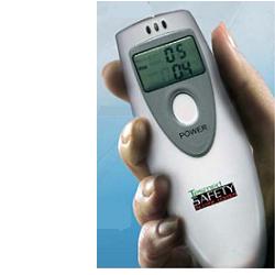 ETILOMETRO DIGITALE TESMED SAFETY 1 PEZZO - maxifarmacia.it